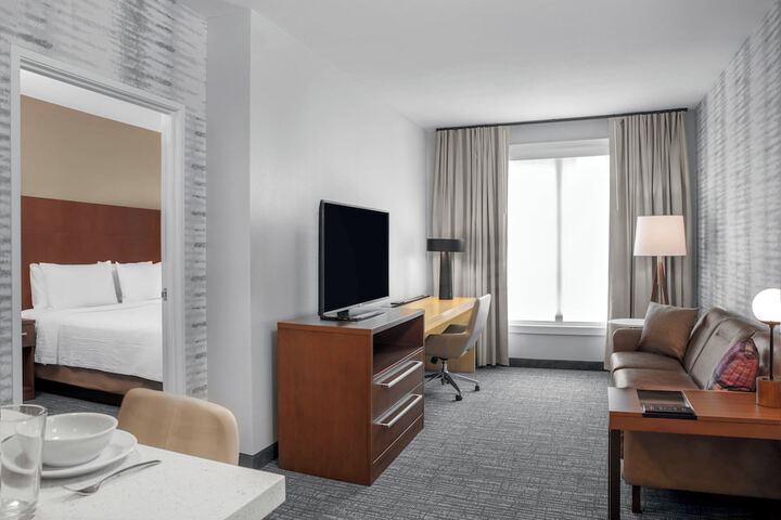 Room 30 of 49