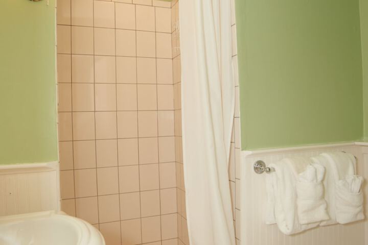 Room 93 of 113