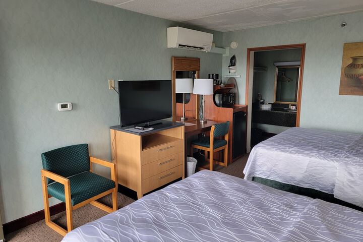 Room 6 of 21