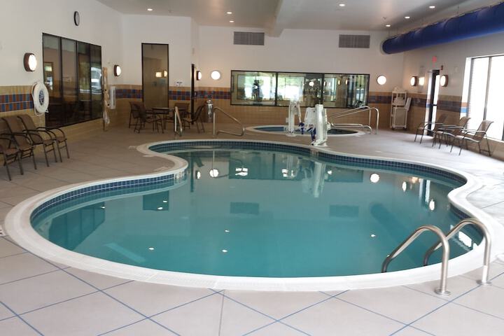Pool 4 of 33