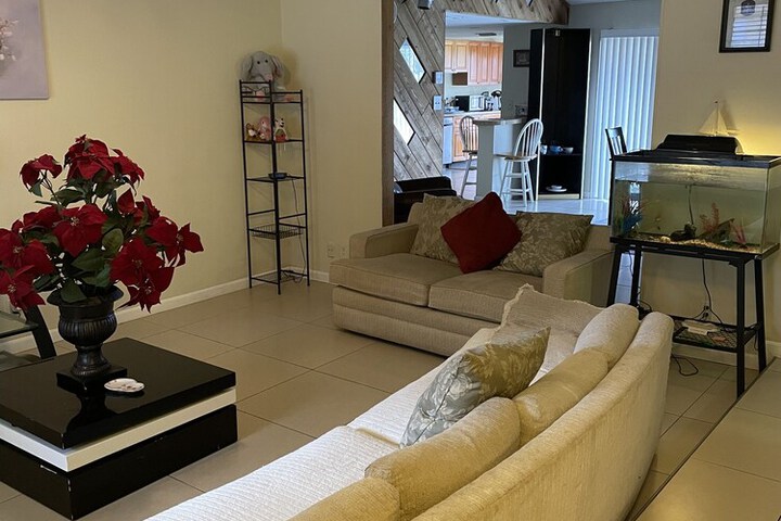 Cozy Guest House Florida Tamarac