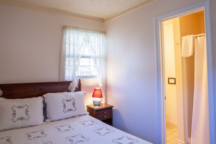 The Chimney Rock Inn & Cottages