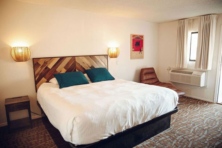 Room 22 of 26