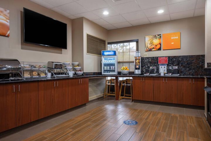 Comfort Suites State College near Penn State
