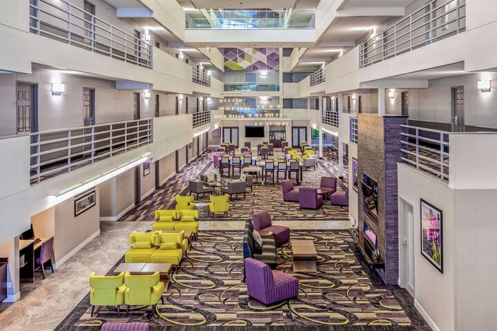 Hotel Interior 11 of 36