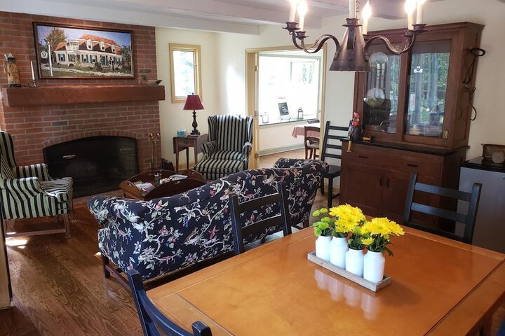Miller-Dunham House Bed & Breakfast