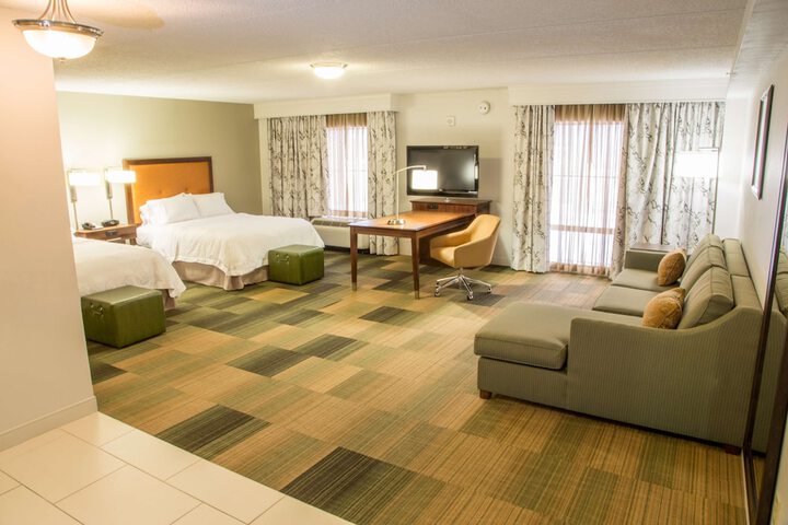 Room 15 of 40