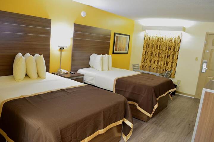 Room 37 of 49