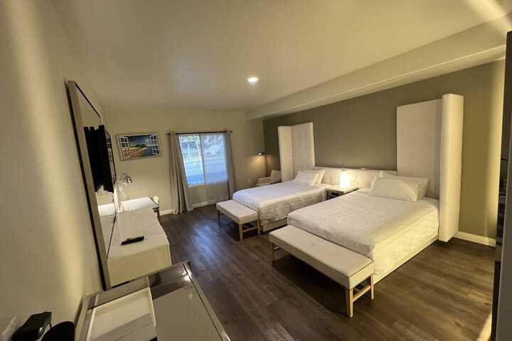 Aspire Inn & Suites Orange