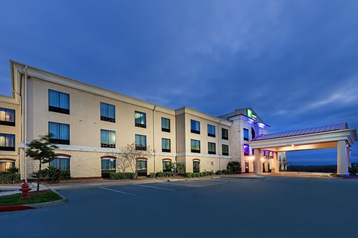 Hotel 3 of 41
