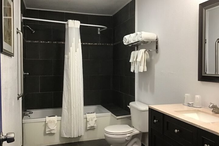 Room 13 of 47