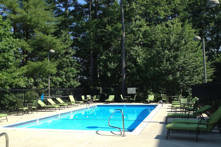 Pool 2 of 25