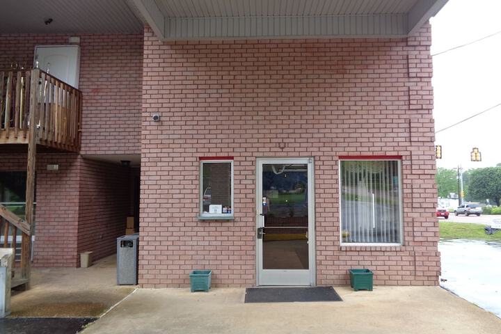Hotel 5 of 44