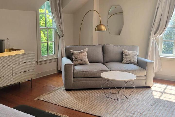 Pinetown Bridge Bnb LLC