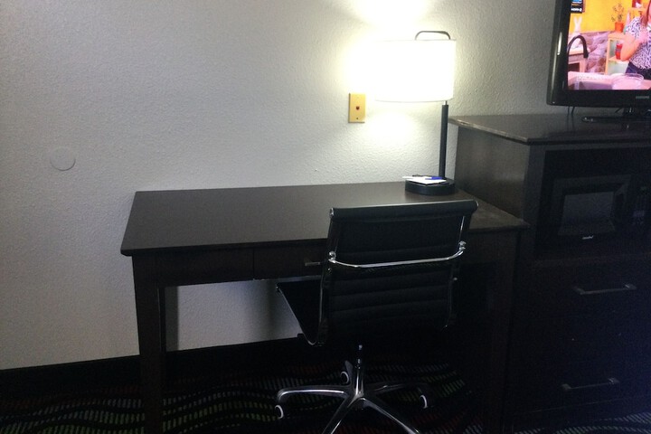 Room 20 of 42