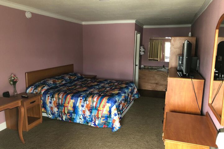 Room 21 of 23