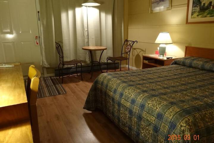 Room 19 of 46