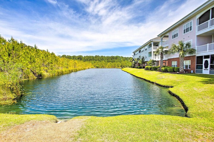 Little River Condo w / Pool 6 Mi to Beach!