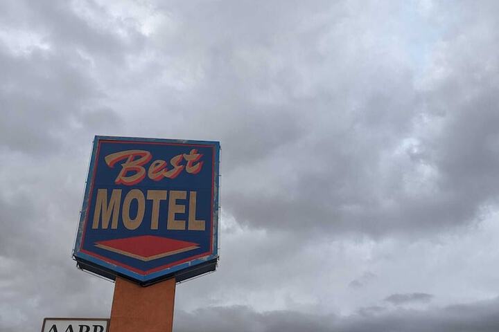 Hotel 2 of 44