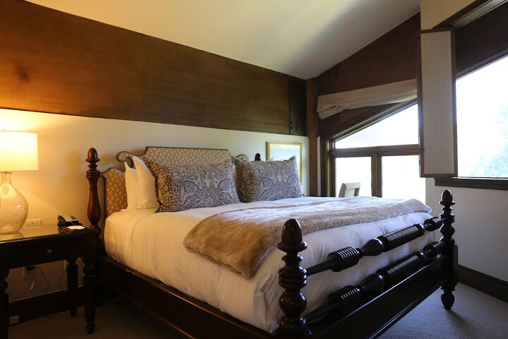Stein Eriksen Lodge