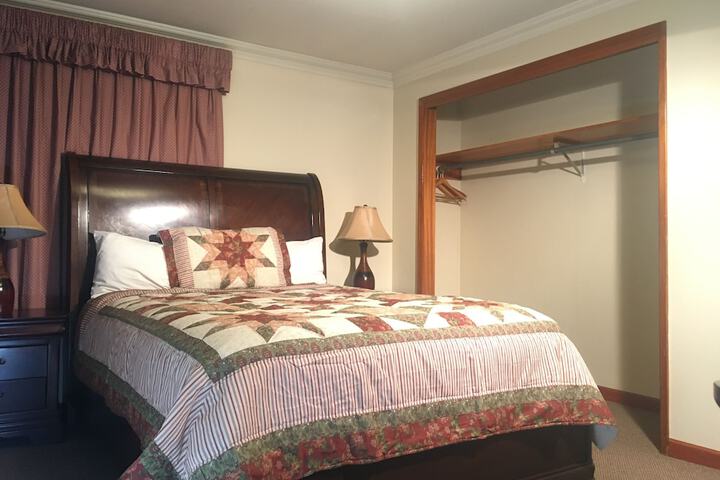 Room 43 of 46