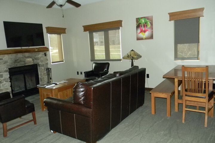 Room 64 of 124