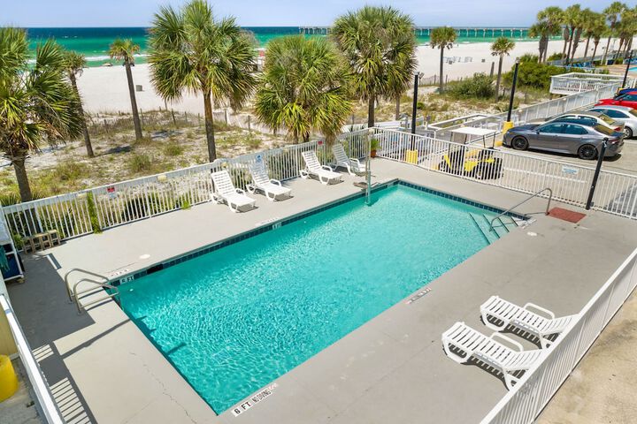 Pool 6 of 34
