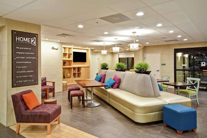 Hotel Interior 11 of 40
