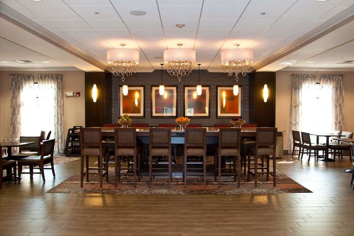 Hotel Interior 6 of 52
