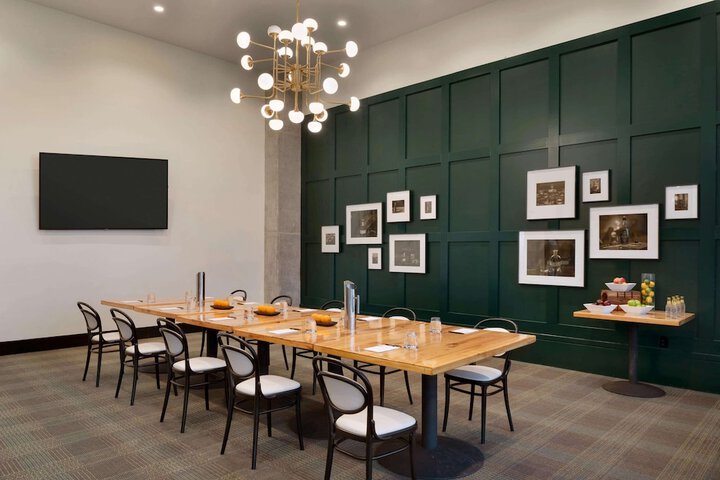 Origin Lexington a Wyndham Hotel