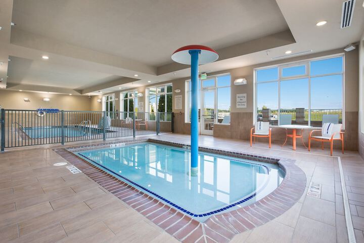 Holiday Inn Jackson NW - Airport Road by IHG
