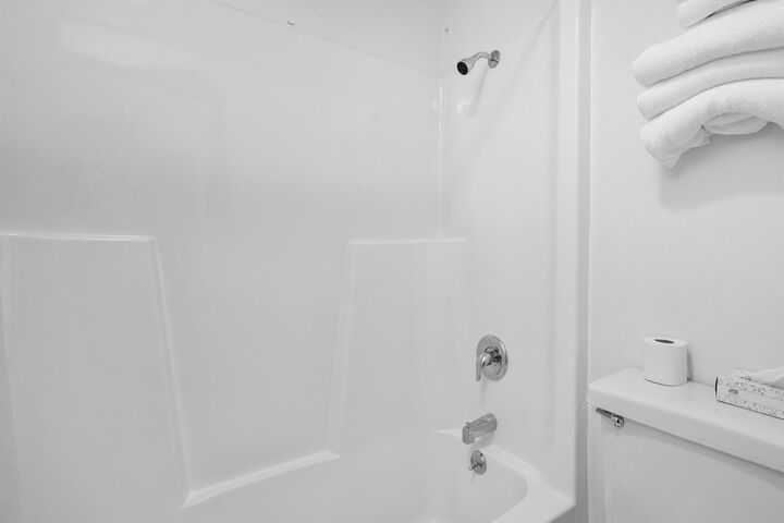 Room 15 of 49