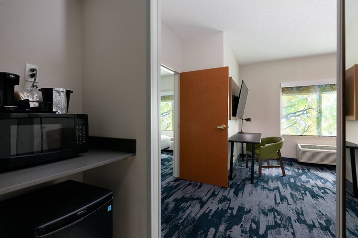 Room 20 of 42