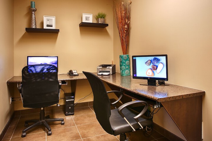 Best Western Plus Saint John Hotel & Suites