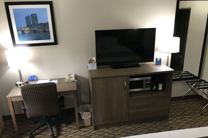 Room 21 of 30