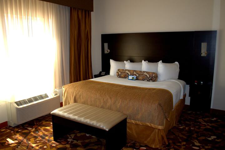 Room 12 of 23
