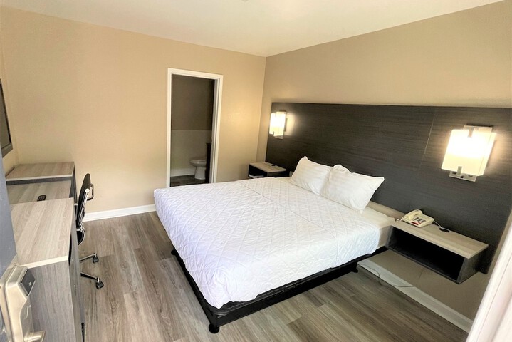 Shangri La Motel