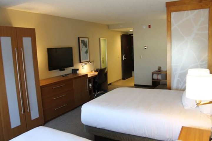 Room 16 of 25