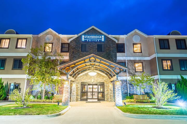 Staybridge Suites Kansas City - Independence by IHG