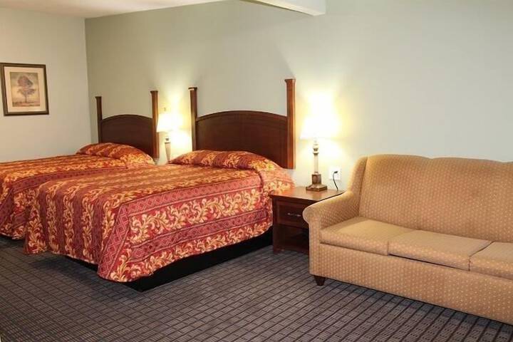 Room 10 of 21