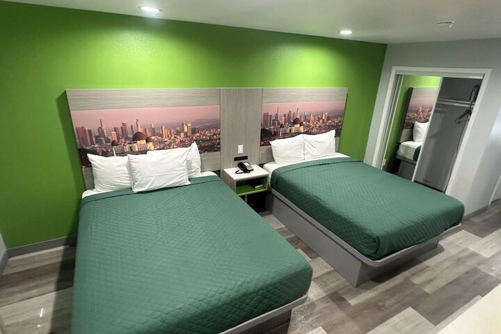 Room 17 of 45