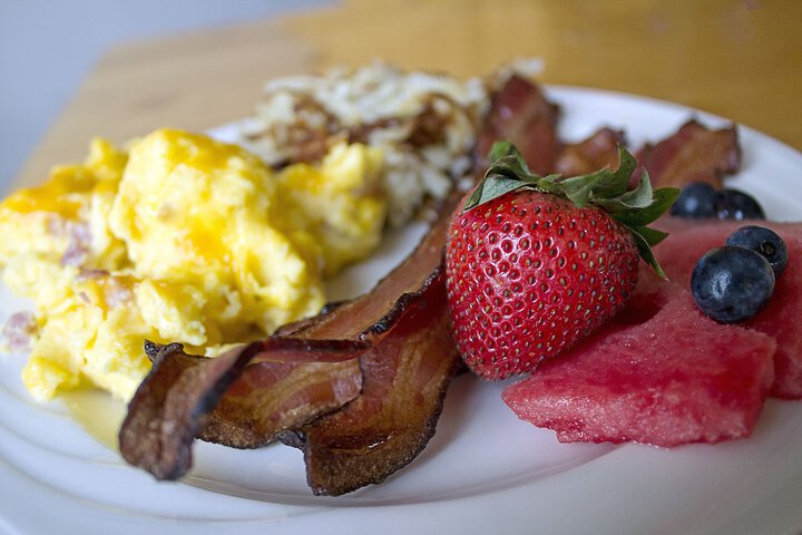 Breakfast/Coffee Service 105 of 125
