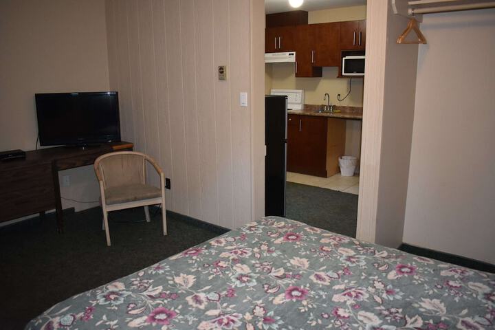 Room 10 of 24