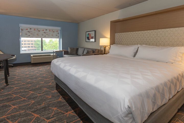 Holiday Inn Cleveland-S Independence by IHG