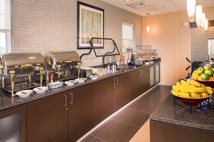 Breakfast/Coffee Service 20 of 28