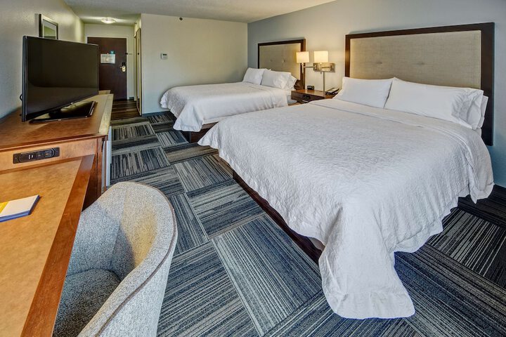 Room 20 of 28