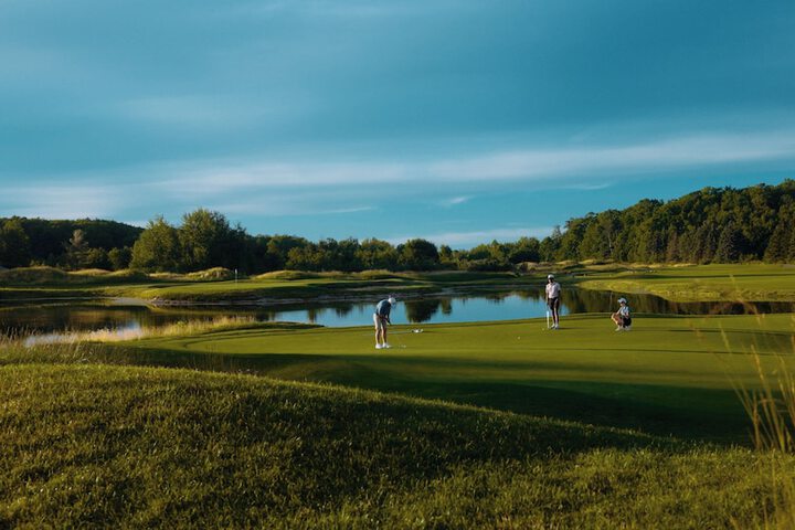 Golf 77 of 84