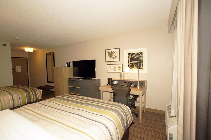 Room 51 of 60