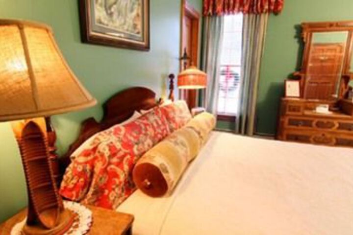 Washington Irving Inn