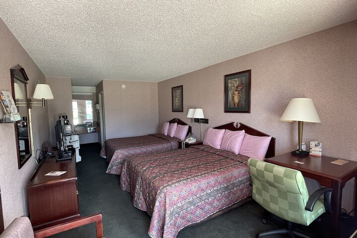 Room 7 of 20
